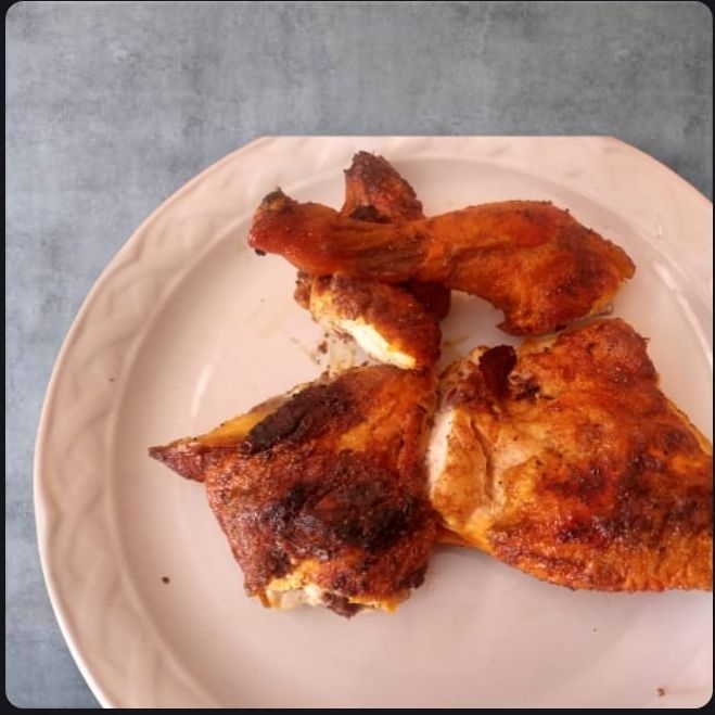 ½ Pollo Sencillo (4 Piezas de Pollo)