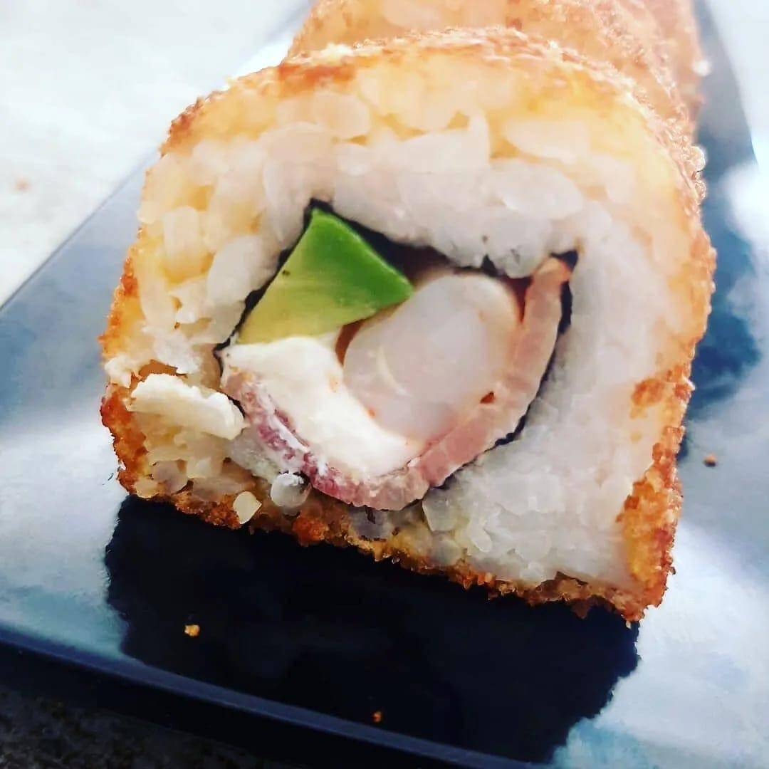 TOCINETA ROLL EMPANIZADO