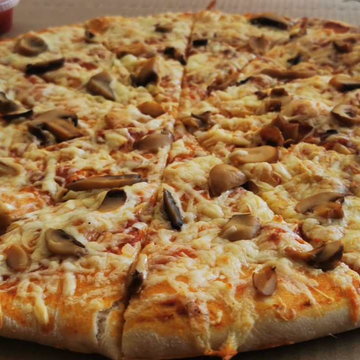 Pizza Grande de Champiñón