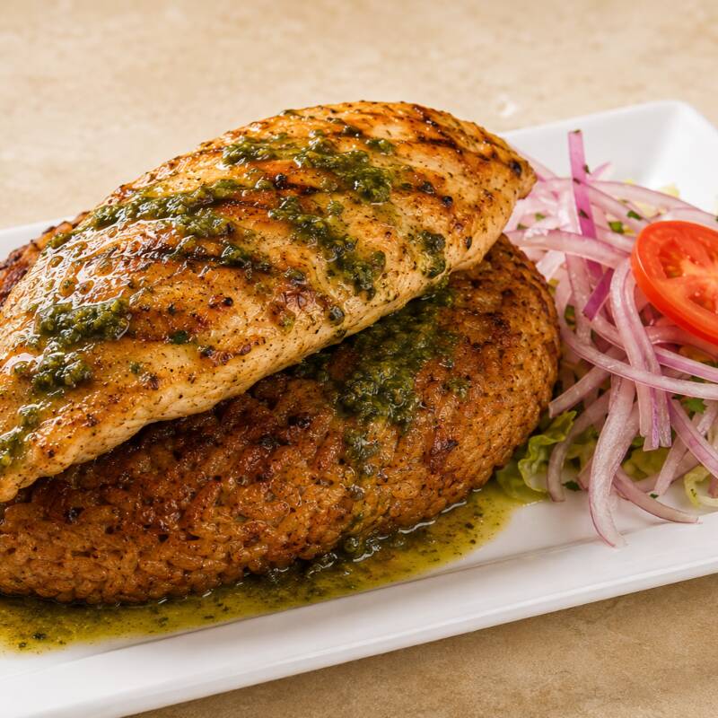 Tacu Tacu con Filete de Pollo
