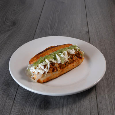 Pambazo de papas con chorizo