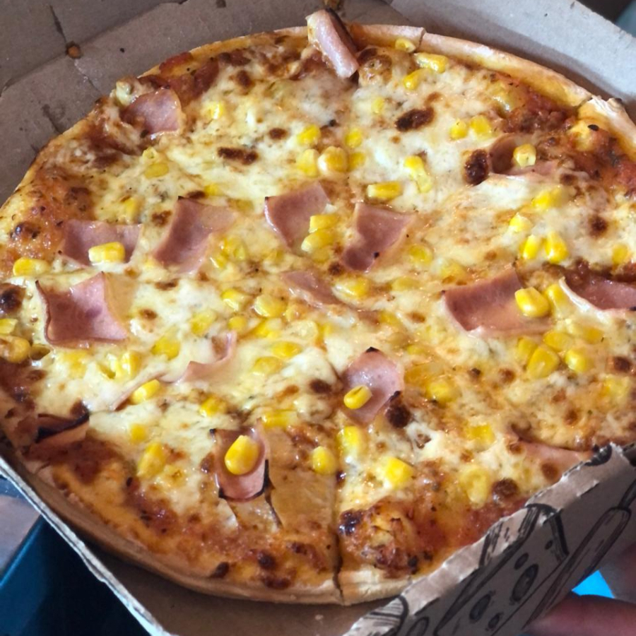 Pizza Jamón, Queso y Maíz