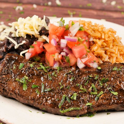 Delicioso Bistec a la Plancha con Pico de Gallo