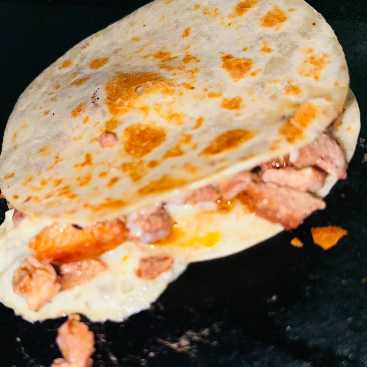 Quesadilla con carne asada