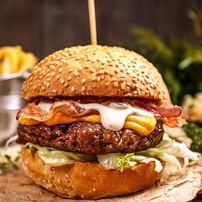Combo Hamburguesa Queso Crema de Pollo