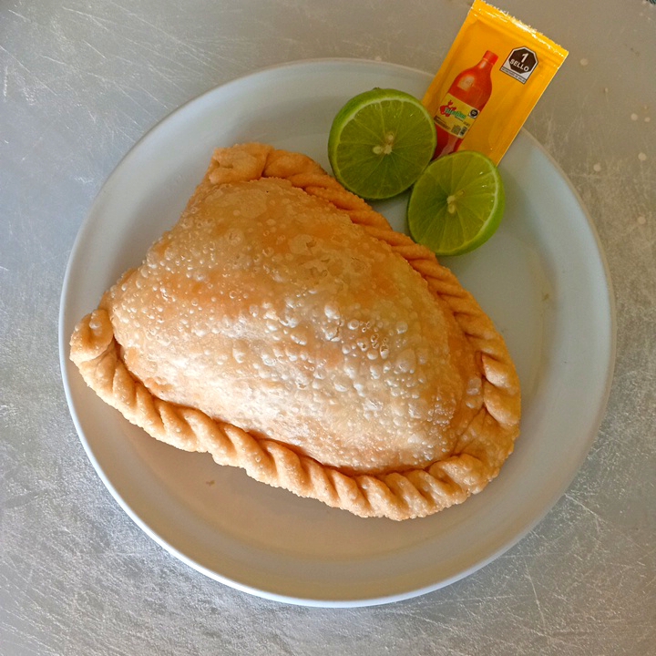 EMPANADA DE PULPO