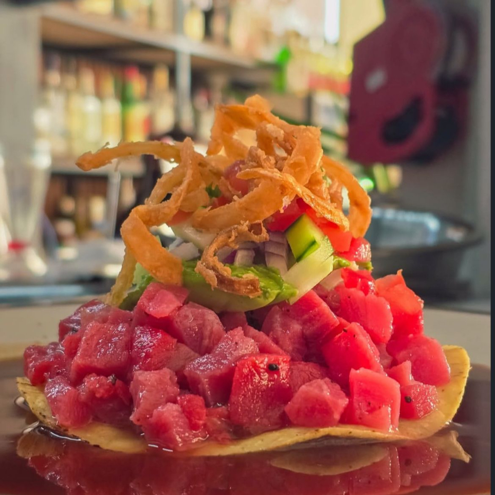 Tostada Especial de Atún