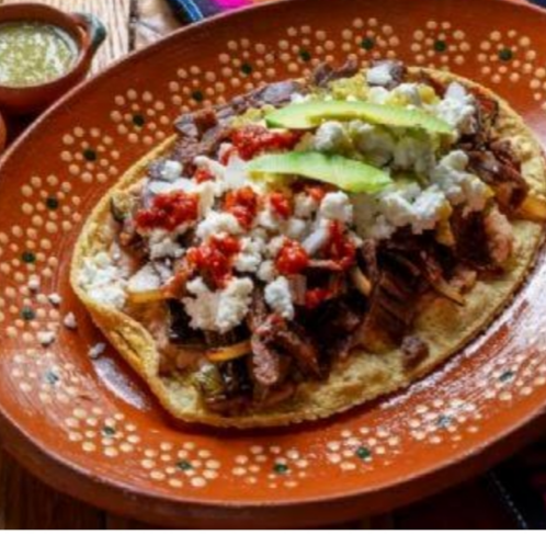 Huarache de Bistec