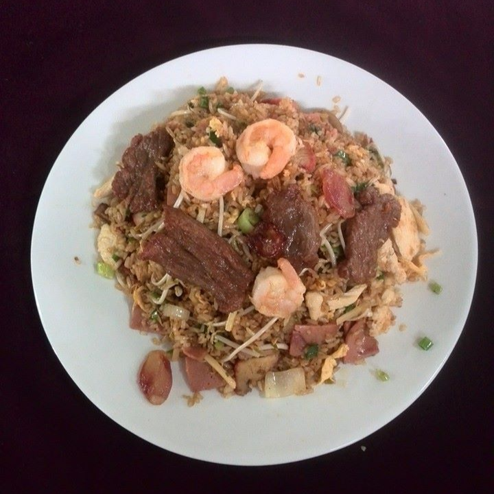 #21s. Entero de Arroz Cantonés de la Casa