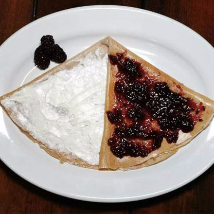 CREPA MERMELADA DE ZARZAMORA & PHILADELPHIA