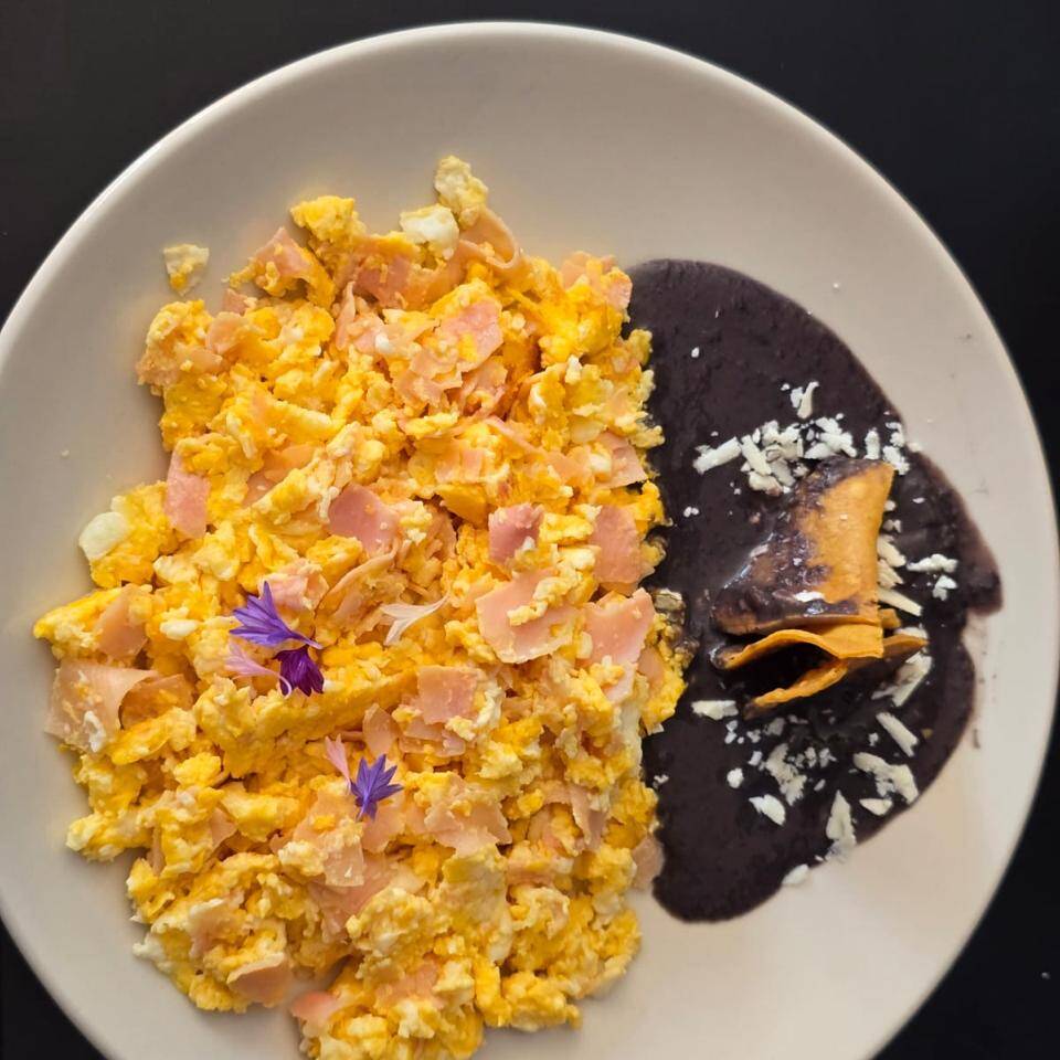 HUEVOS AL GUSTO