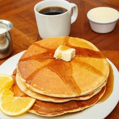 COMBO HOTCAKES+CAFÉ
