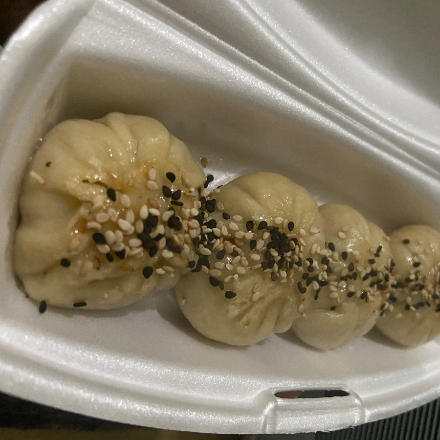 Dumplings de Camarón con Queso Philadelphia