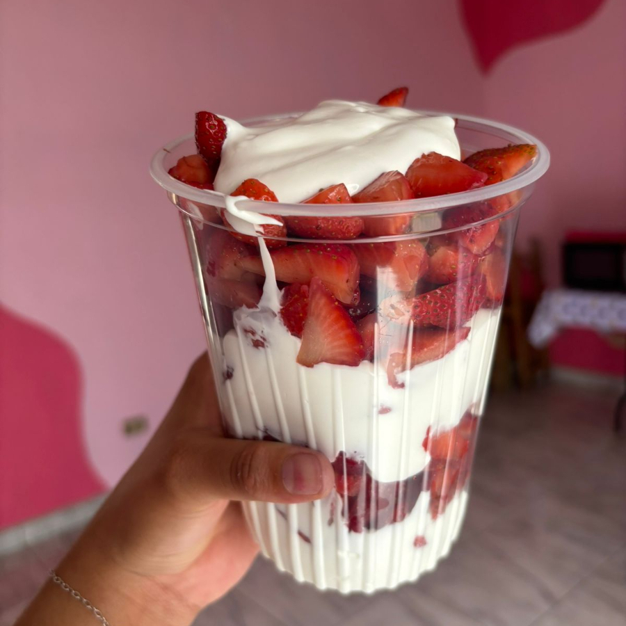 FRESAS CON CREMA 1 LITRO
