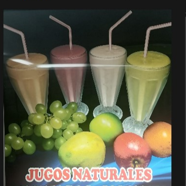 Jugos Naturales en Leche