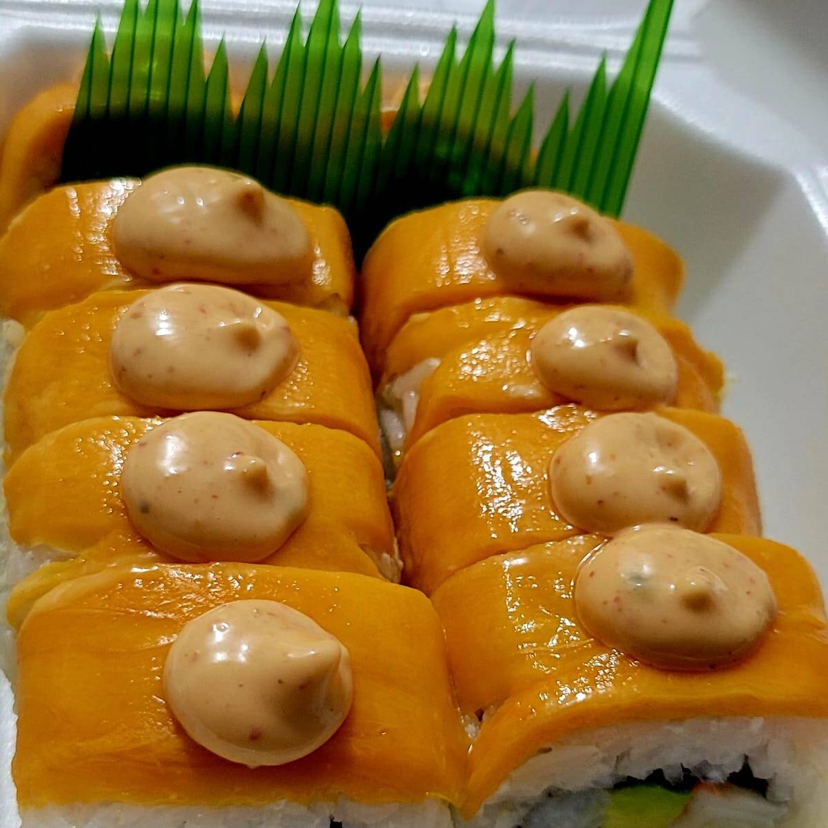 MANGO ROLL