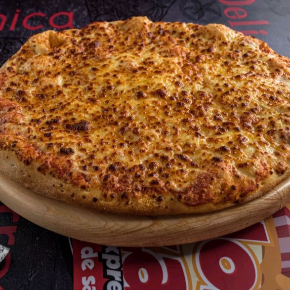 Pizza Grande 3 Quesos