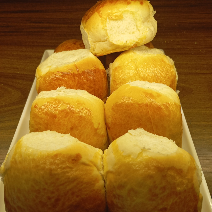Brioche fofinho de massa clarinha para quem curte o tradicional.