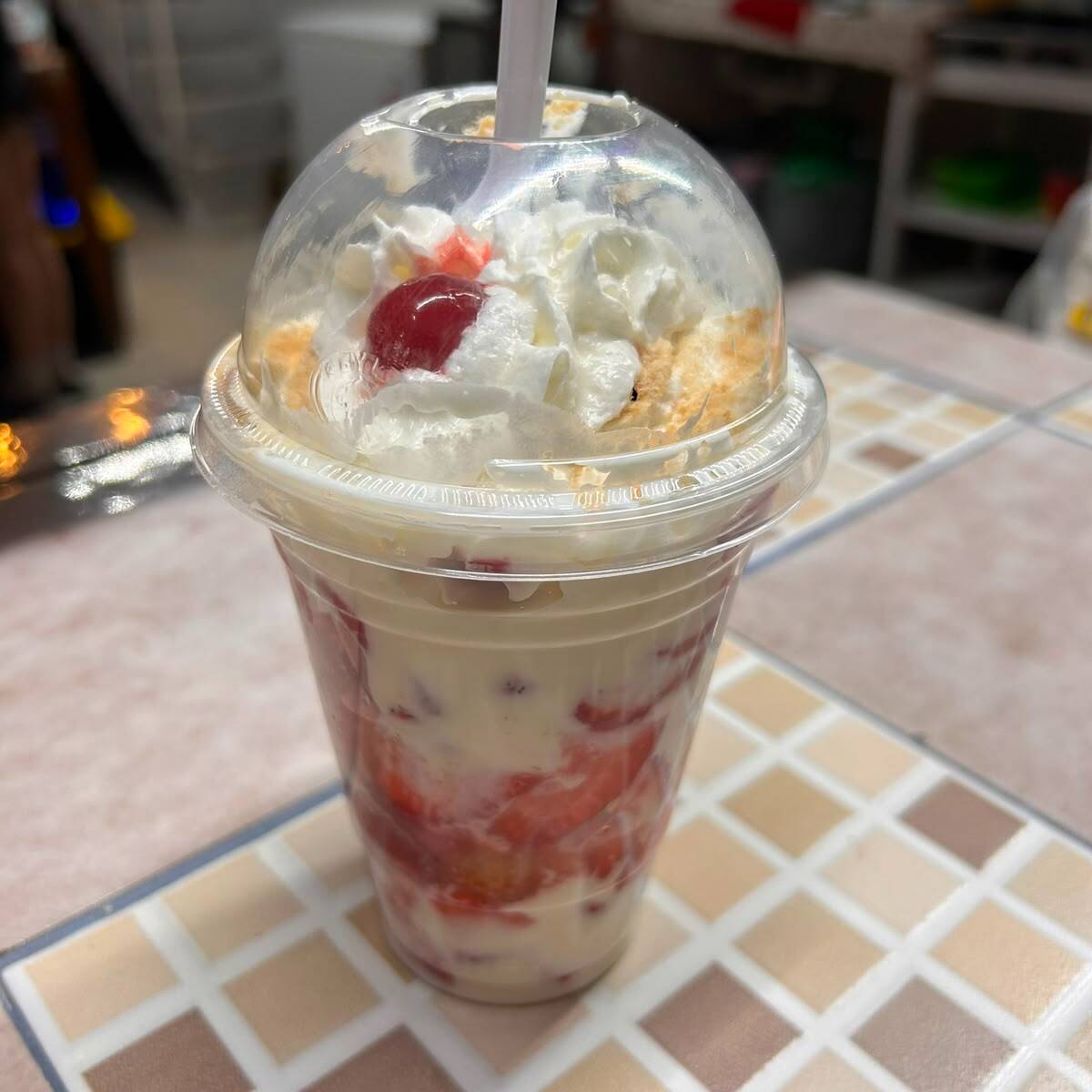 Fresas con Crema y Nieve