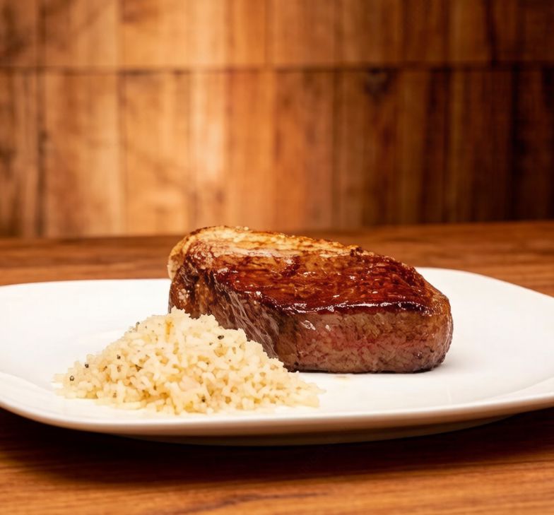 Aquela pontinha da picanha super macia, acompanhada da melhor farofa que você vai comer!