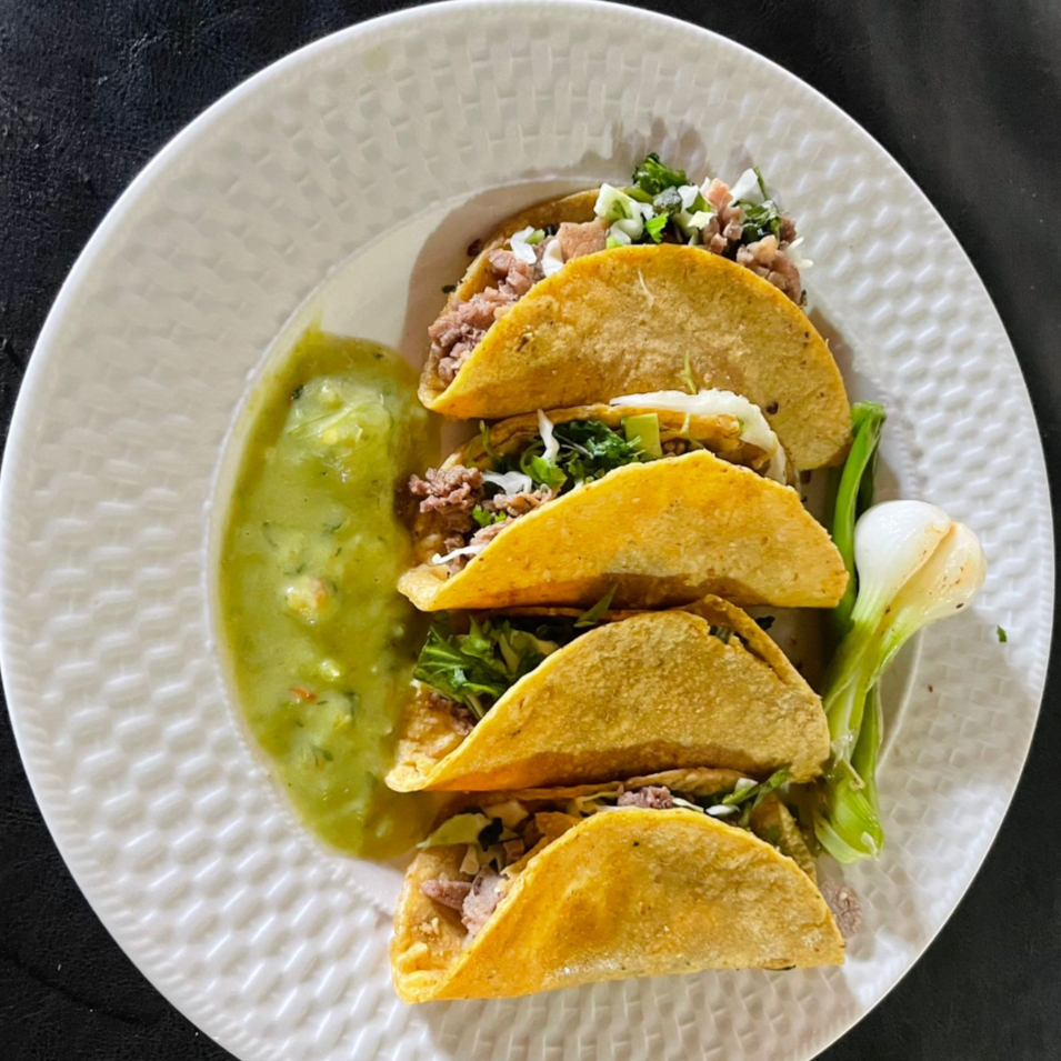 Tacos de Bistec