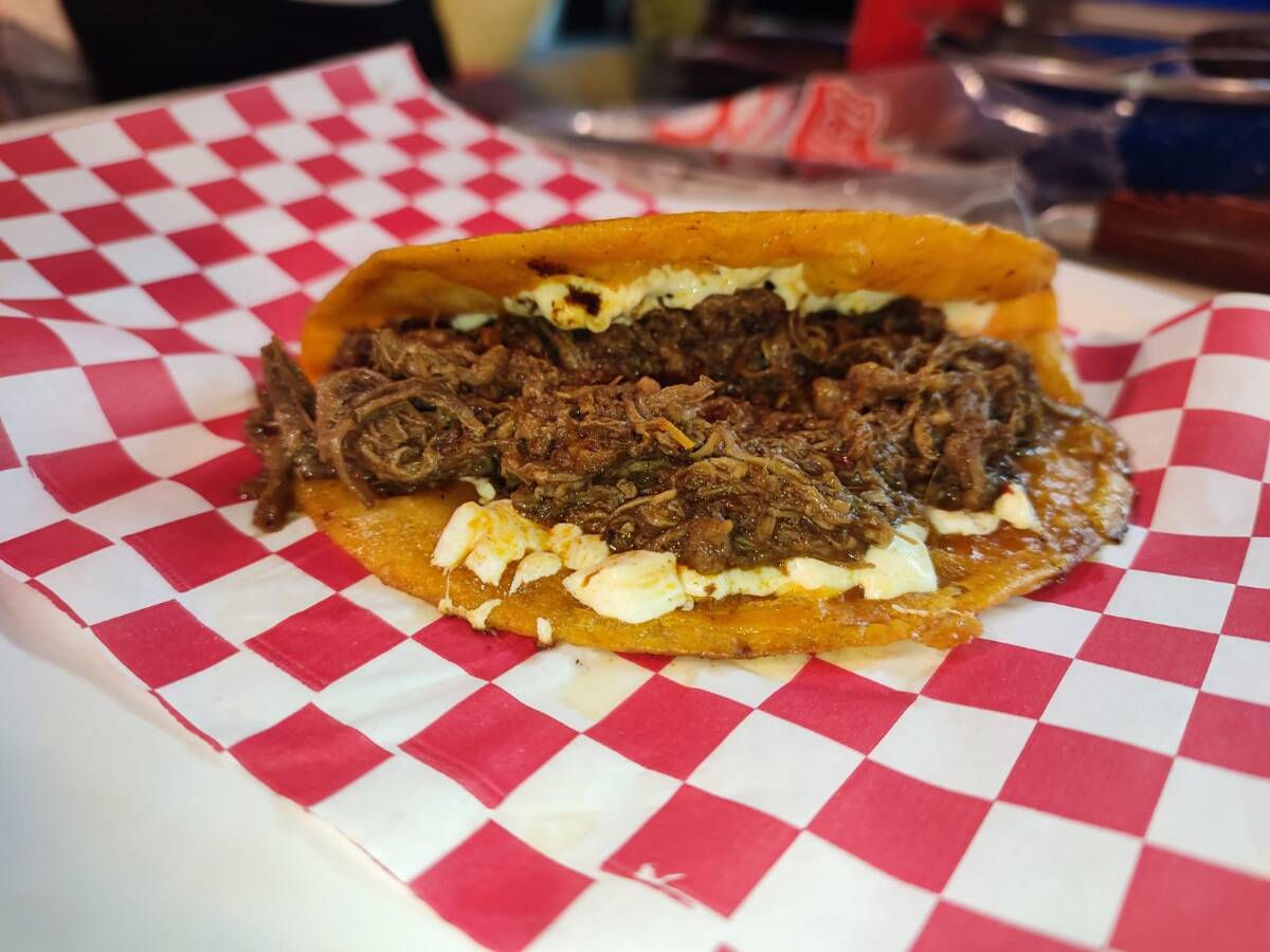 TACO BEEF BIRRIA
