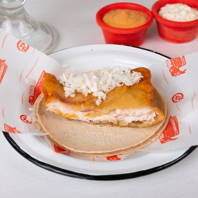 Taco de Pescado Capeado