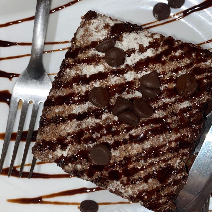 BROWNIE CON CHOCOLATE