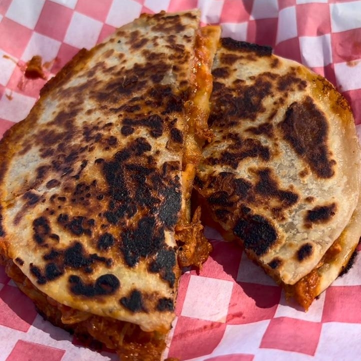 Quesadilla de Carne con Chile