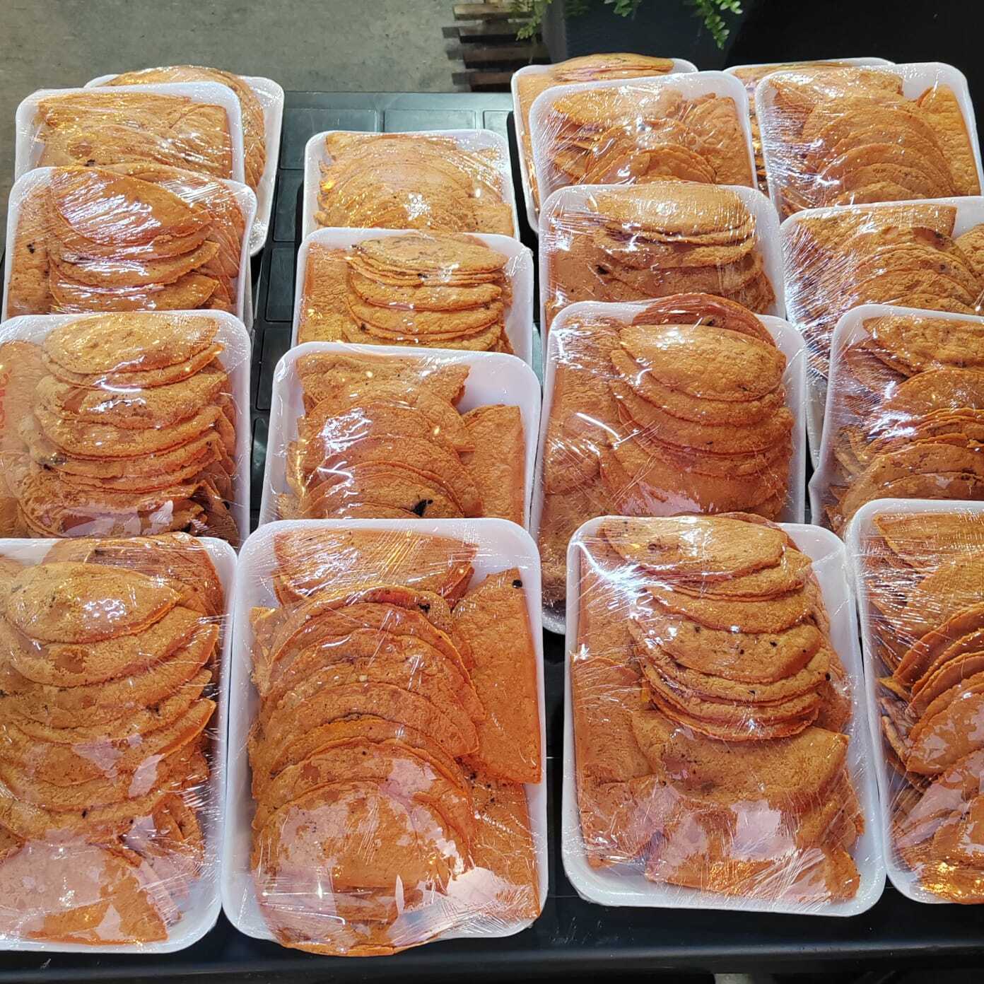 Enchiladas Potosinas (Charola con 25 Enchiladas)