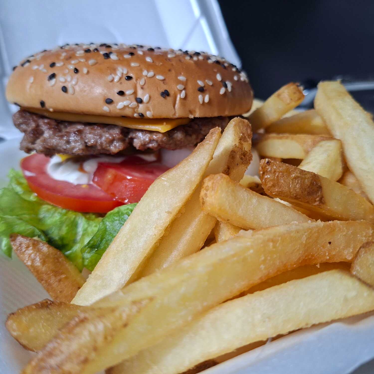 Clasica Cheeseburger