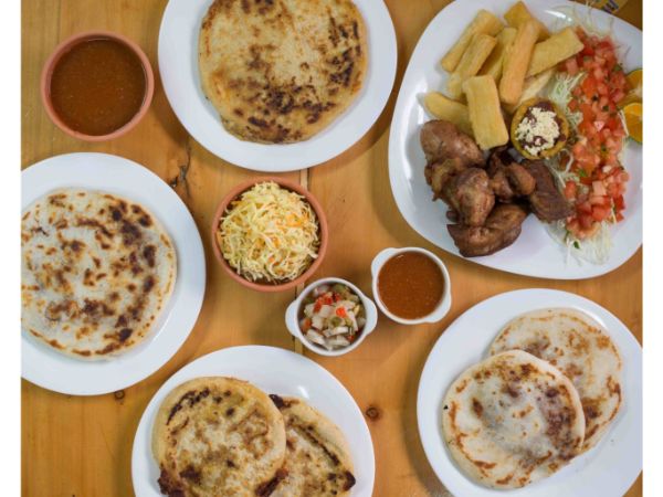 Pupusas Tazumal - Escazú