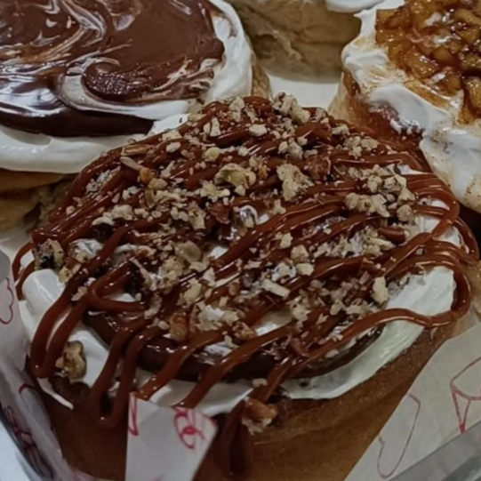 ROL DE CANELA GOURMET CAJETA/NUEZ