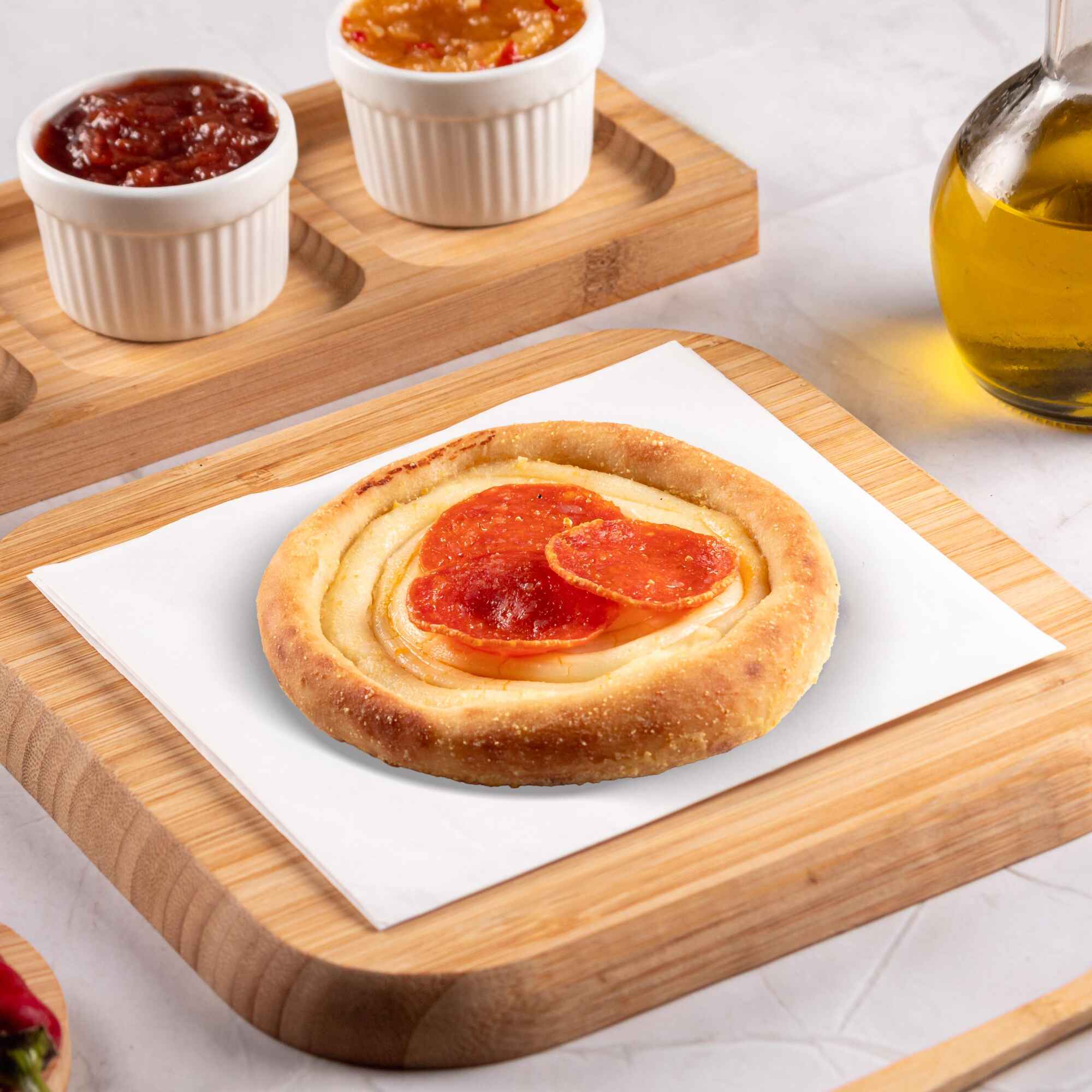 Recheada com pepperoni e Catupiry Original, uma combinação irresistível de sabores.