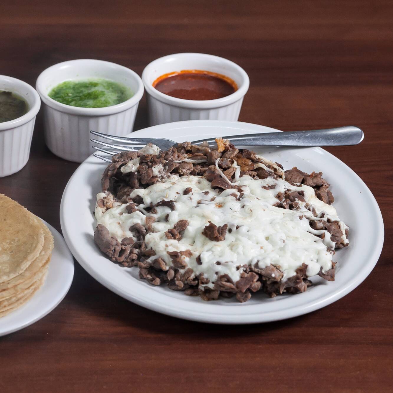 Alambre de Bistec al Champiñón