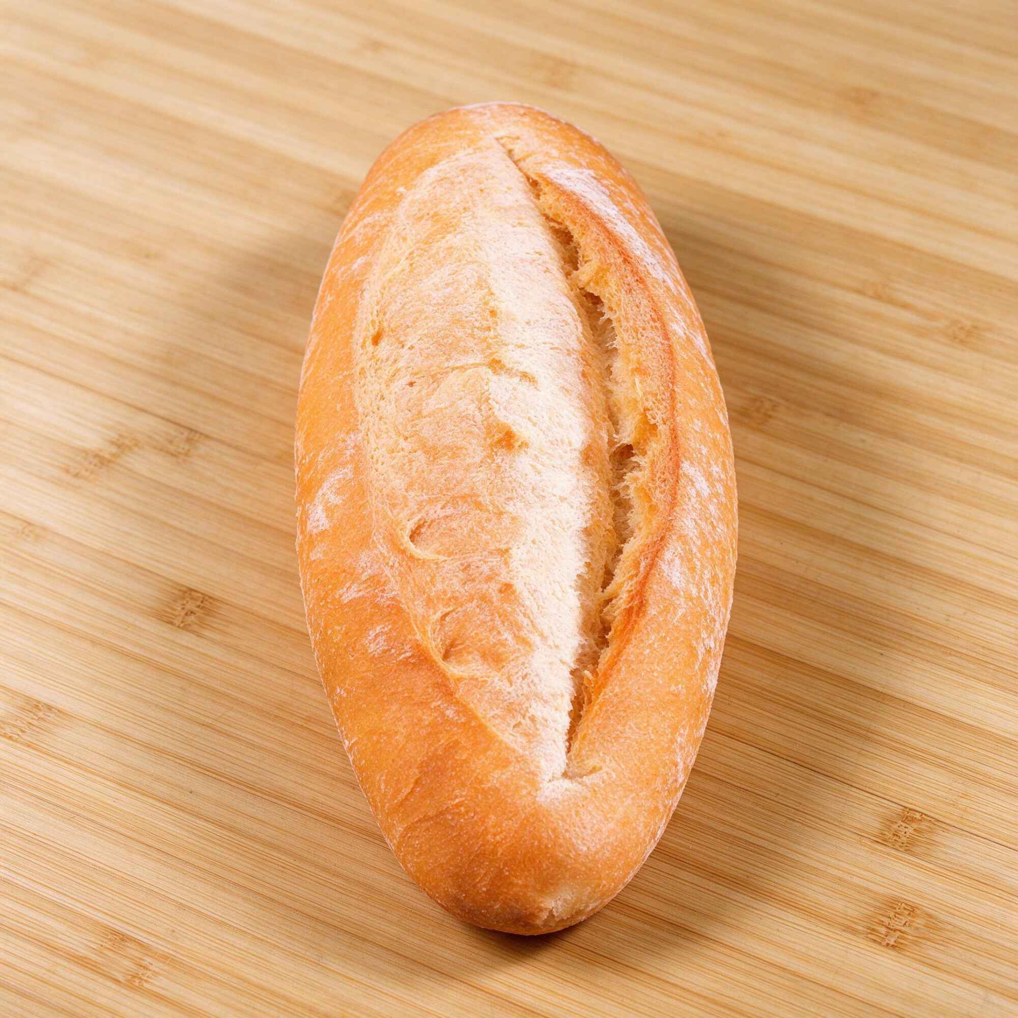 Bolillo.(1 pieza extra)