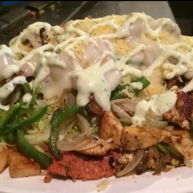 Salchipapa.de Pollo Gratinada