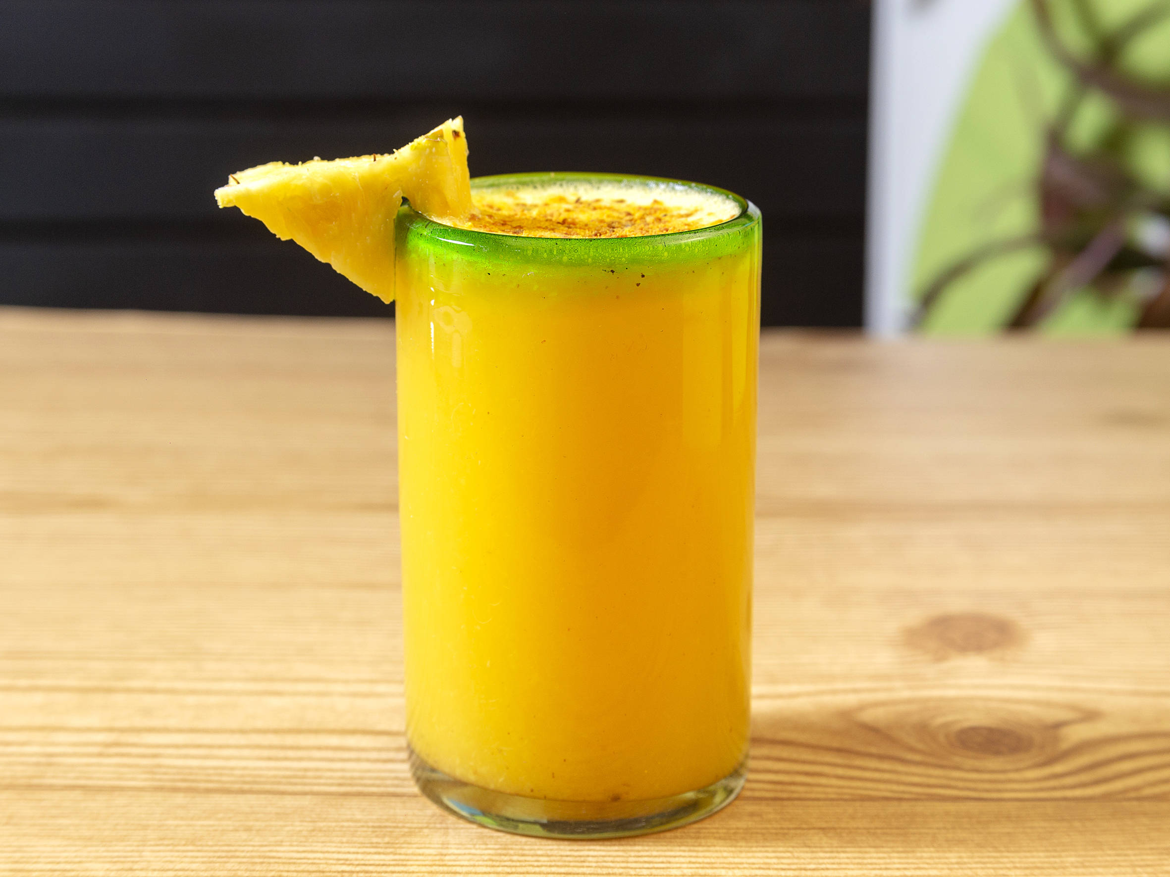 JUGO ILUMINATE