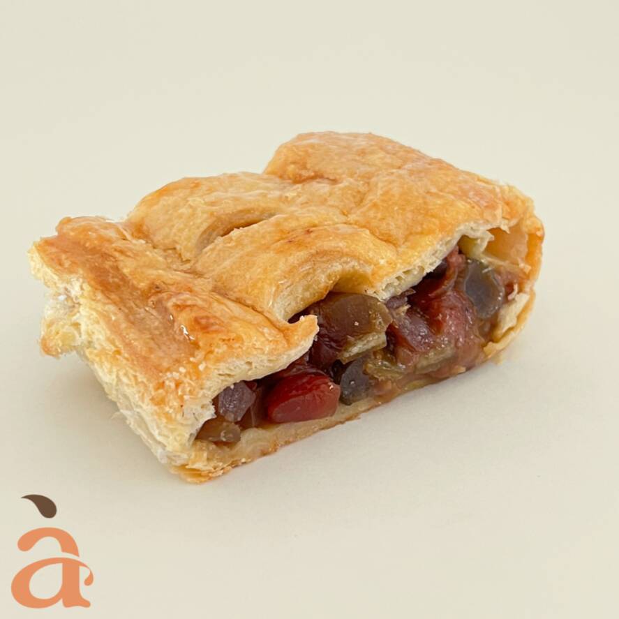 Pastel encarcelado