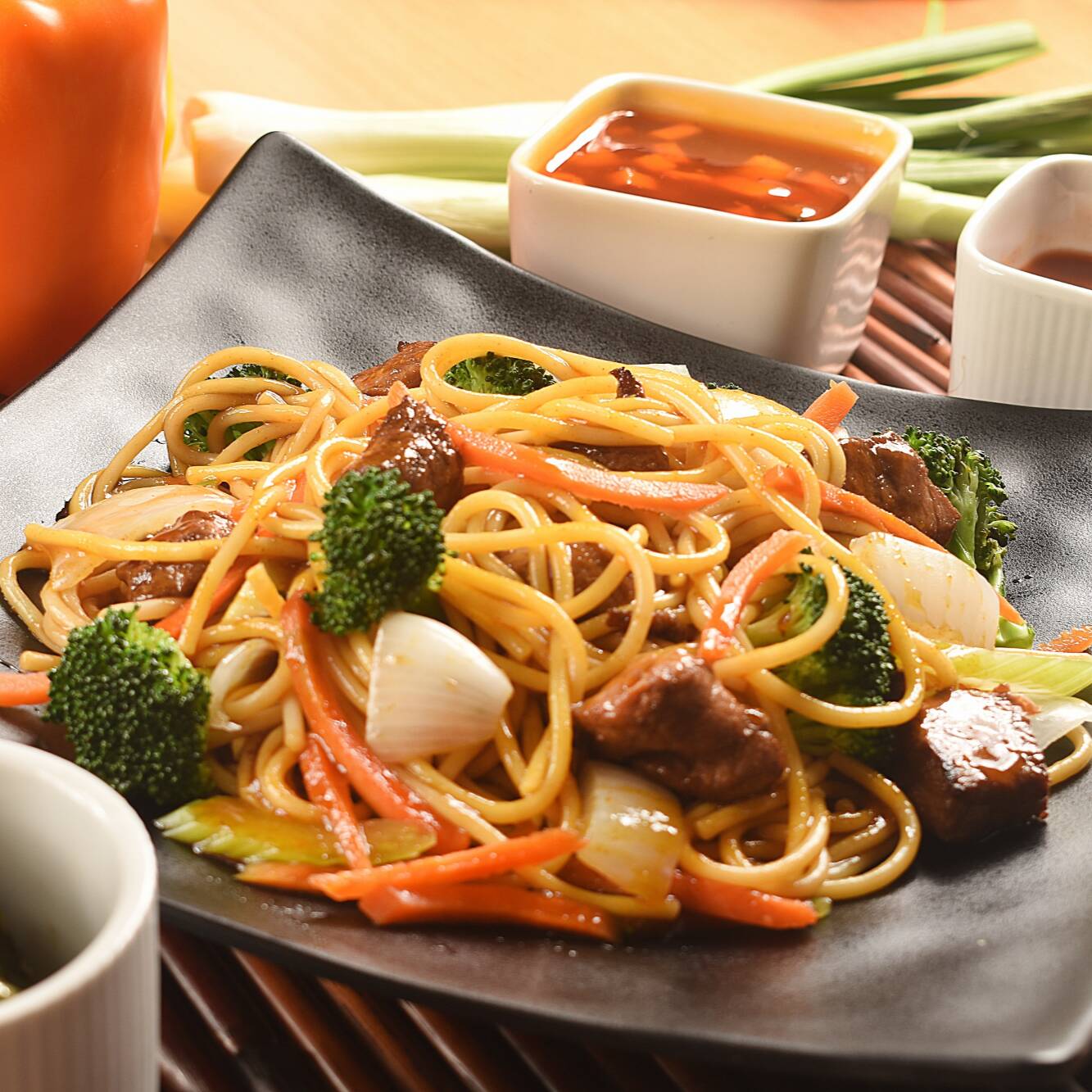 Lo Mein Litro