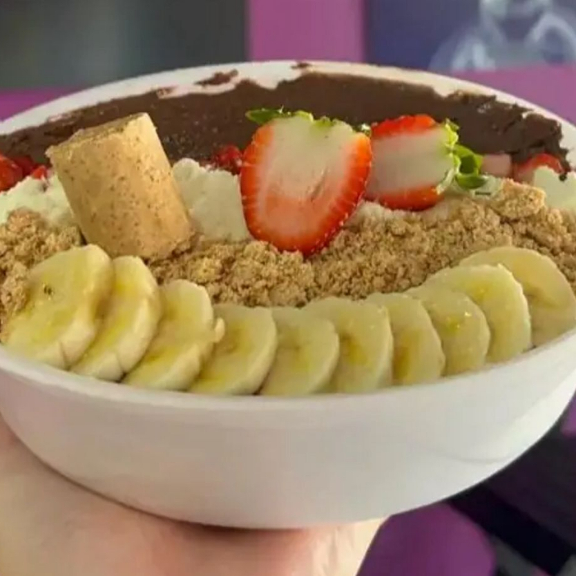 Escolha o sabor de açaí 4 complementos gratis Foto ilustrativa