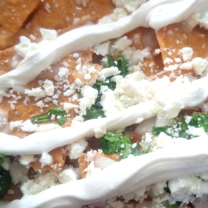 chilaquiles en salsa suisa