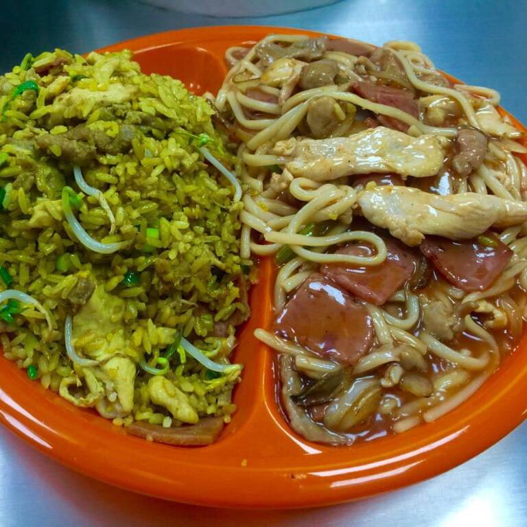ARROZ CHINO CON ESPAGUETTIS
