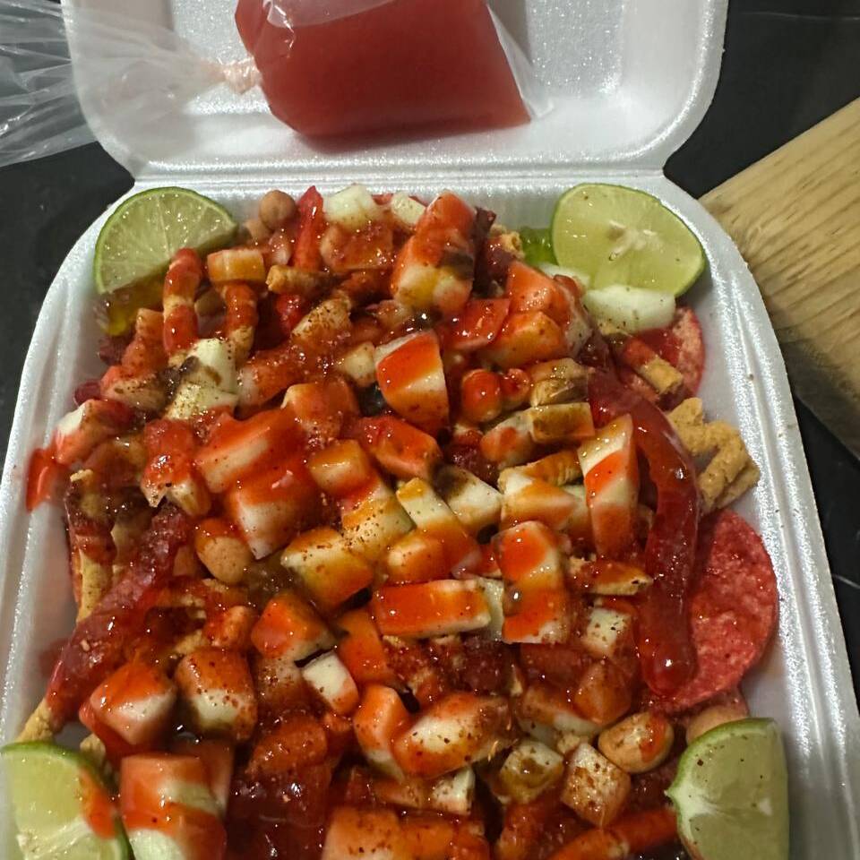 MEGA CHAROLA FAMILIAR DE TOSTITOS LOCOS