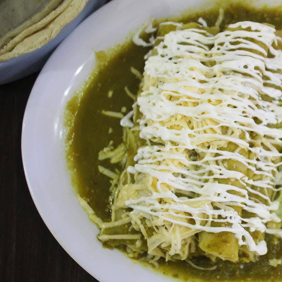 Enchiladas verdes