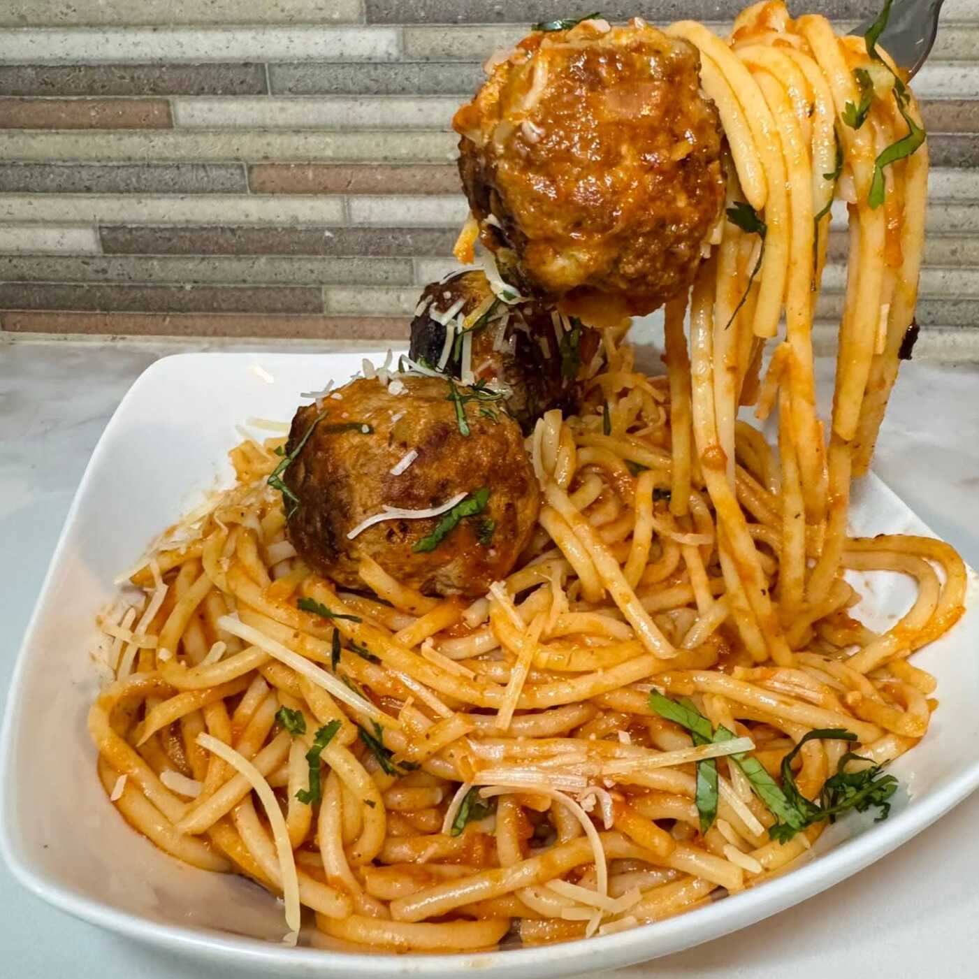 Meatballs Pasta