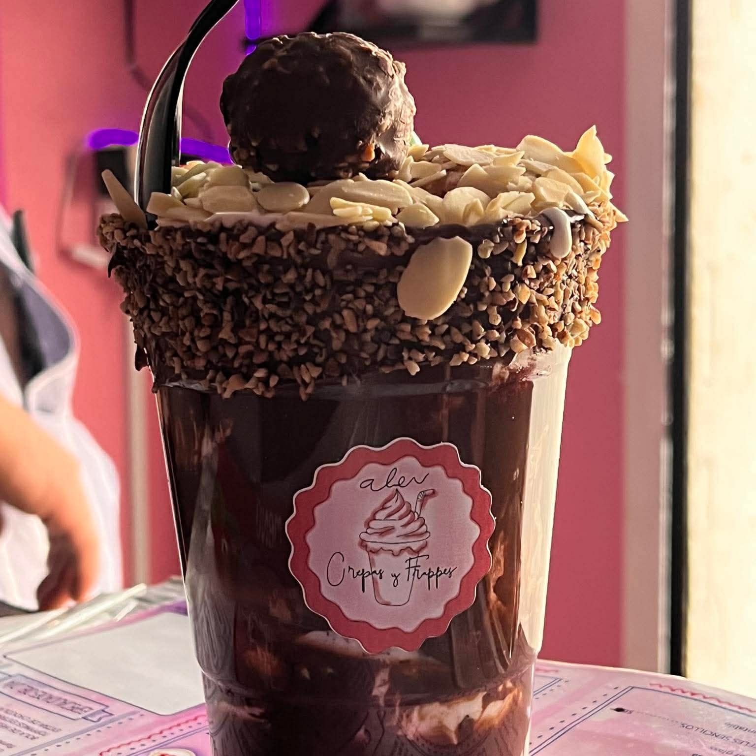 Fresas con Ferrero 16 oz