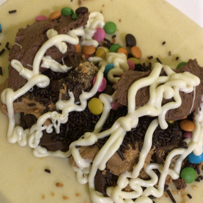 Aqui você escolhe como quer comer Pastel. Bem recheado, com ingredientes frescos e de ótima qualidade!