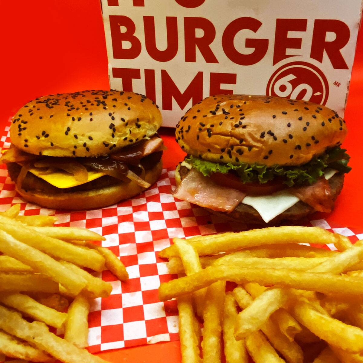 Dúo Burger con Papas y Refresco