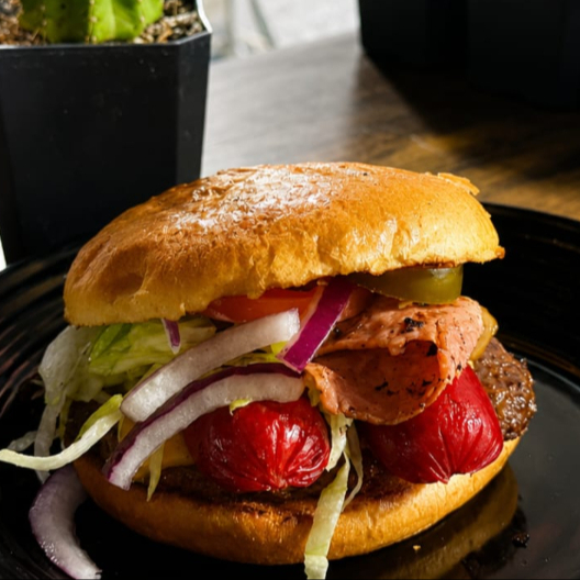 SALCHIBURGER